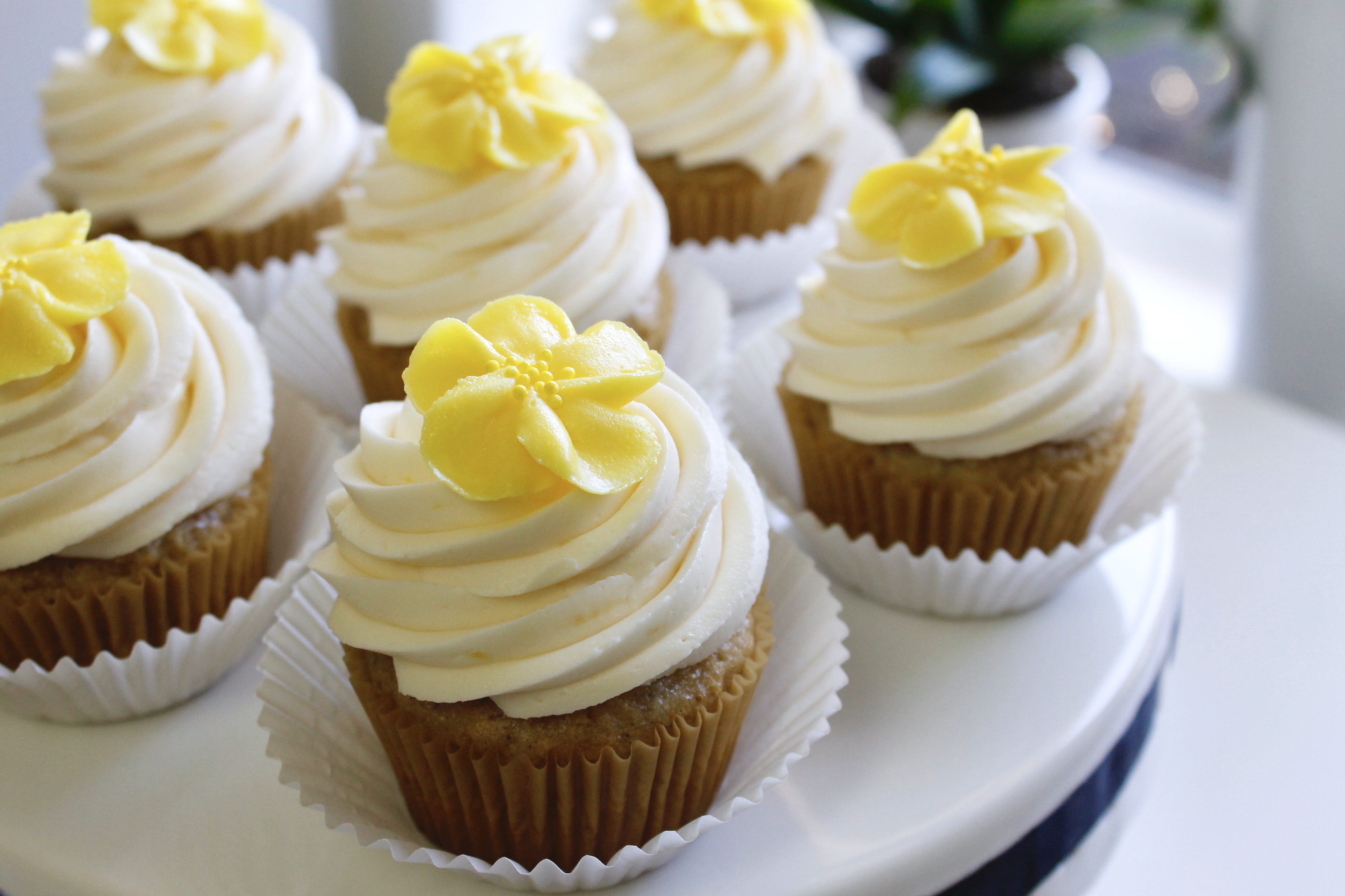Vegan Lemon Cardamom Cupcakes