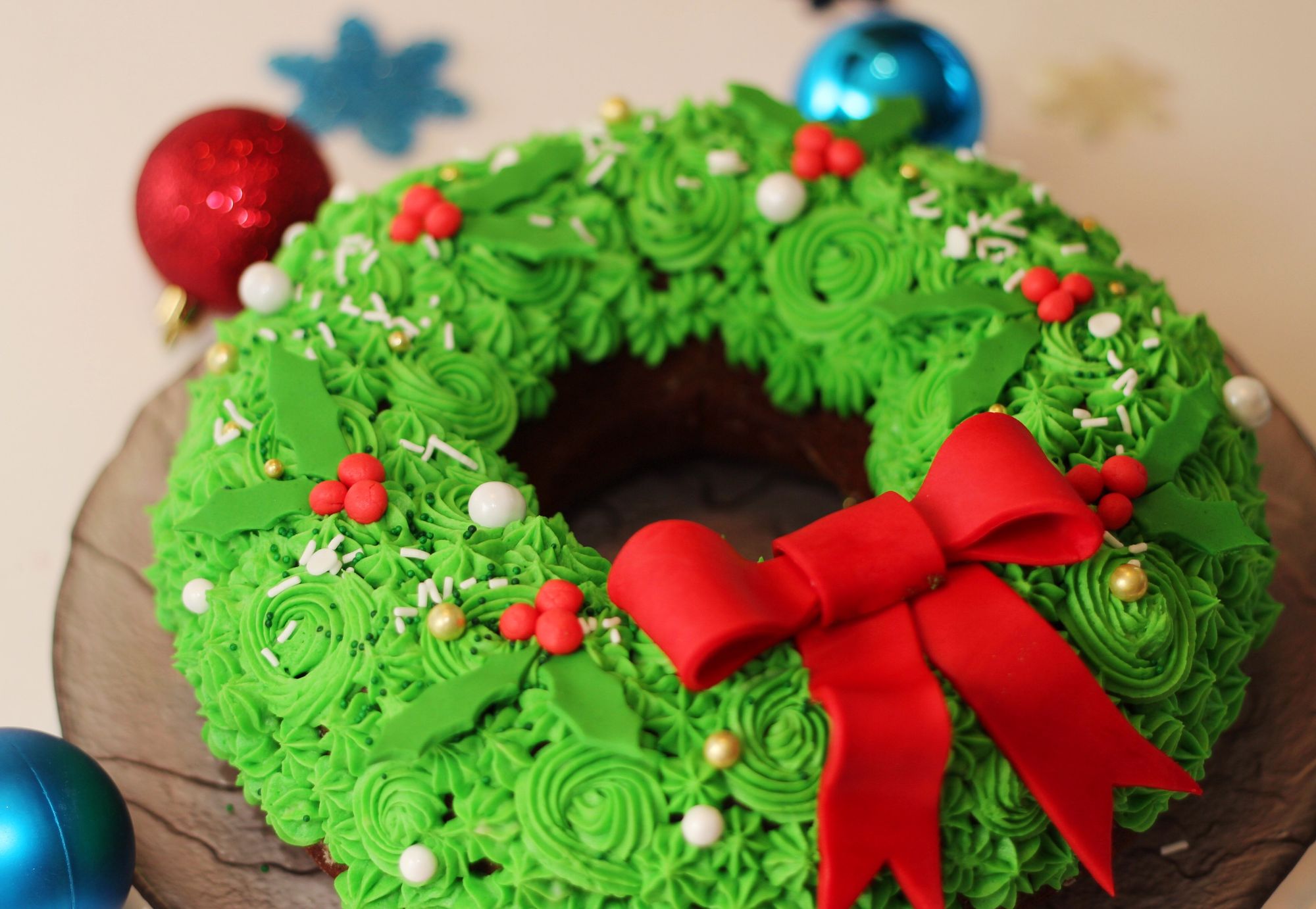 Gingerbread Holly Wreath Bundt Cake